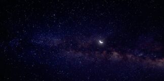 découvrez l'astrologie, une discipline fascinante qui explore l'influence des astres sur nos vies. apprenez à interpréter votre thème astral, à comprendre les signes zodiacaux et à utiliser ces connaissances pour enrichir votre quotidien. plongez dans l'univers mystique des étoiles et révélez les secrets que l'astrologie a à offrir.